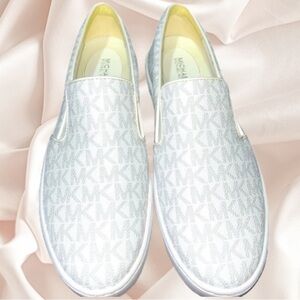 MICHAEL Michael Kors Teddi Signature Logo Slip-On Sneaker,Bright White,Size 6.5M